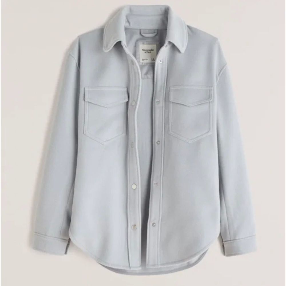 Abercrombie & Fitch Light Gray Shacket - Picture 2 of 10